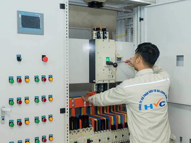 HVC Group tiến hành đăng ký và thử nghiệm tủ điện hạ thế nhận chứng chỉ KEMA Full Type Test