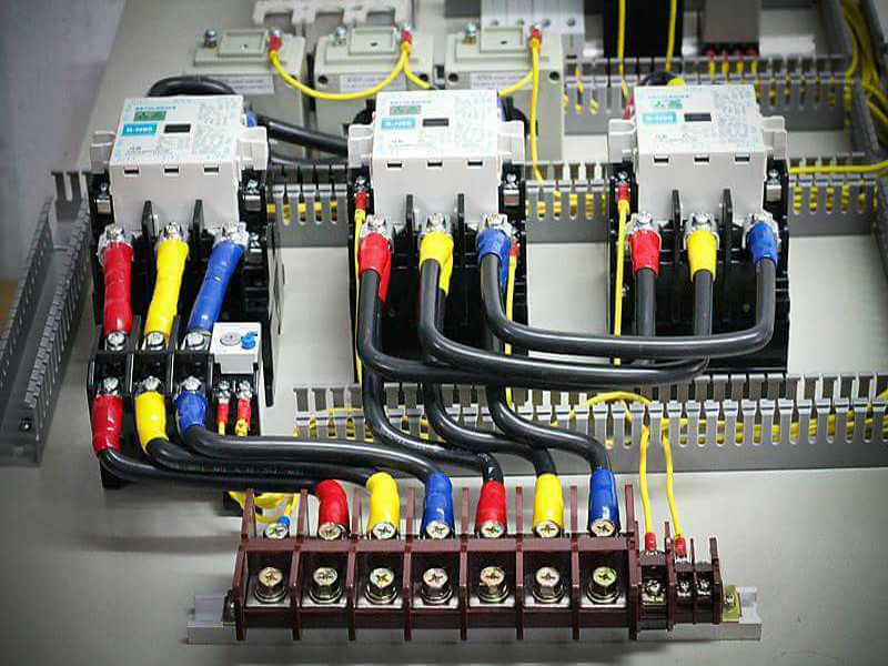TỦ ĐIỆN ĐIỀU KHIỂN ĐỘNG CƠ