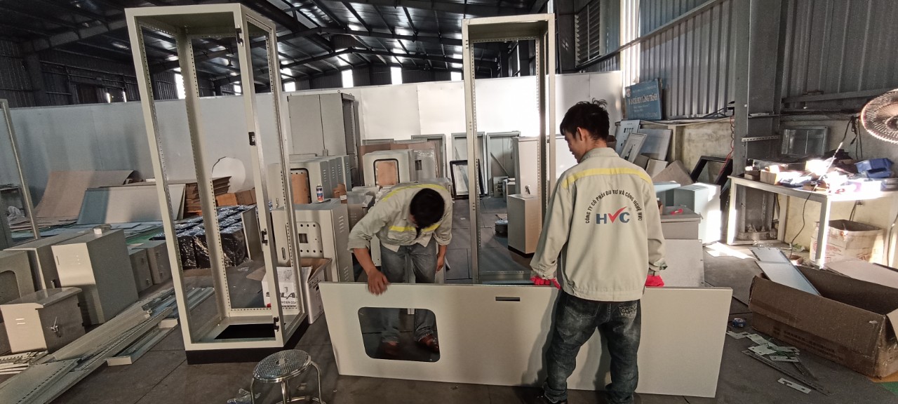 sản xuất tủ điện 2