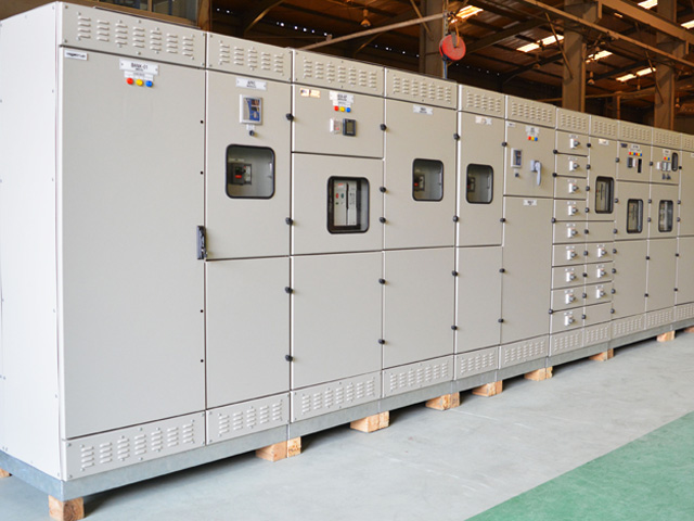 tủ điện phân phối msb